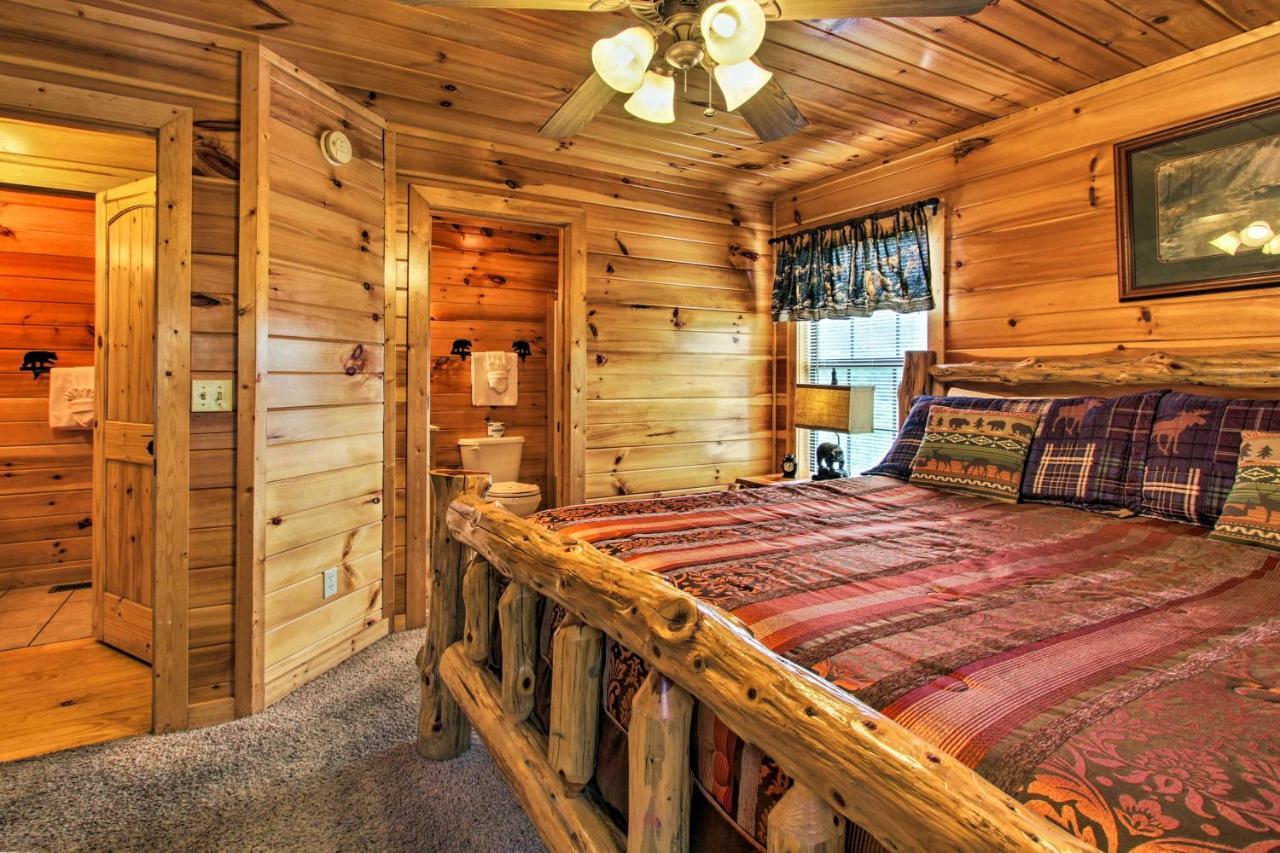 Expansive Gatlinburg Cabin Hot Tub, Deck And Grill! Ngoại thất bức ảnh